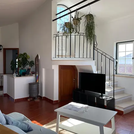 No Ceu - A Fully Private Flat In The Sky With Ocean View Daire